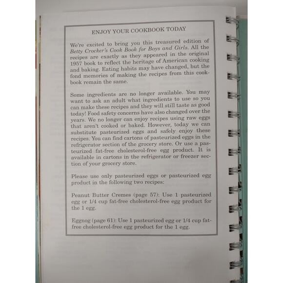 VTG Betty Crocker's Cook Book for Boys and Girls 2003 Retro Kids Cooking *READ - Picture 5 of 8